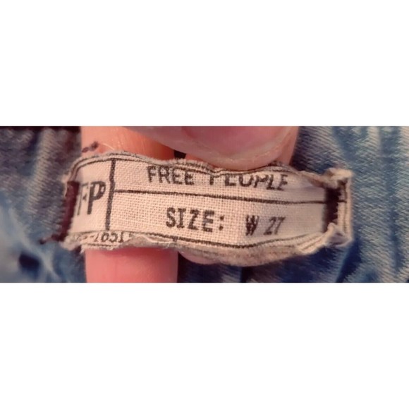 Free People Women's Jeans 27 Skinny Jean Mid Rise Light Blue Rustic Distressed - Picture 8 of 16